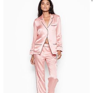 Victoria’s Secret Pajama Set